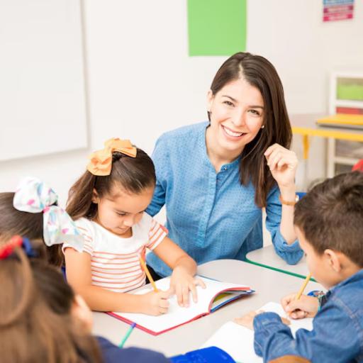 Imagem ilustrativa do curso de Monitor Infantil